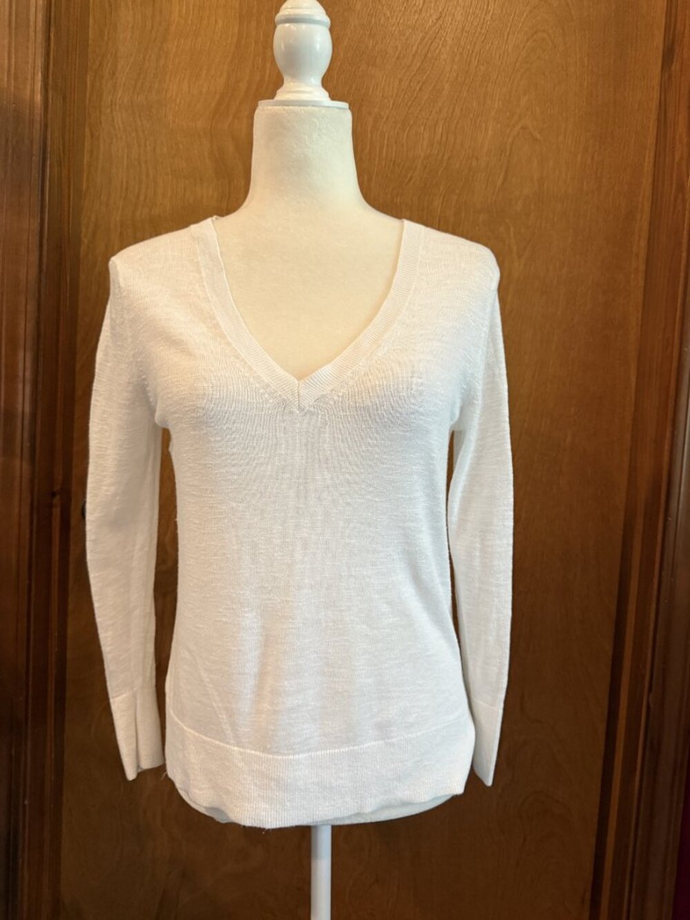 Banana Republic Women's Petite XS White Linen Blend Sweater Long Sleeve Sheer